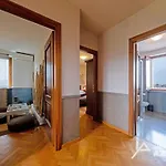 I Roccoli- Zwischen Olivenbaeumen Mit Priva By Interhome
